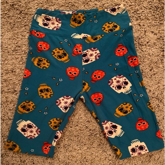 LIKE NEW RARE Lularoe Sugar Skull Leggings - Picture 3 of 3